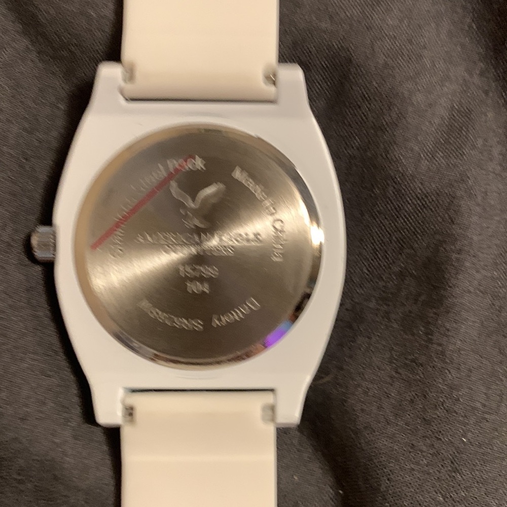 A&E watch - Picture 3 of 3